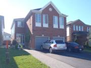 4 BEDROOM 3 BATHROOM 4 CAR PARKING UPPER LEVEL HOME RENT L6R
