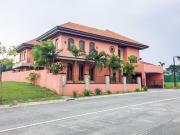 4 Bedroom 4BR House for Rent in Las Piñas City at...