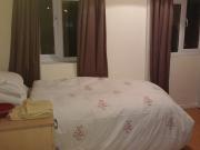 4 Bedroom And 1 Launche In Edmo0Nton N9 For Rent