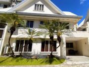 4 Bedroom, and Lot for Rent Gated in Banilad, Cebu City,...