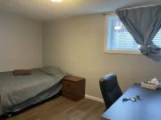 4 Bedroom Apartment Calgary AB 97877520