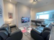 4 Bedroom Apartment Flat