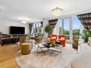 4 Bedroom Apartment Flat