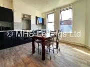 4 Bedroom Apartment for rent in Queens Road, LS6 from...