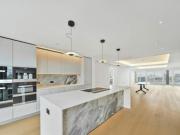 4 Bedroom Apartment For Sale In Lincoln Apartments,...