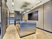 4 Bedroom Apartment in Houghton Estate