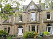 4 bedroom apartment to rent