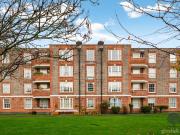 4 bedroom apartment to rent