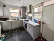 4 bedroom apartment to rent