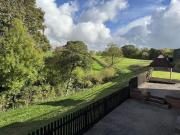 4 bedroom barn conversion to rent