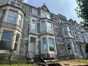 4 Bedroom Block Of Apartments Flat