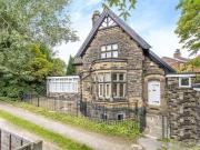 4 Bedroom Block Of Apartments Flat