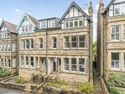 4 bedroom block of apartments for sale in Harlow Moor...