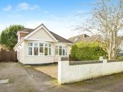 4 Bedroom Bungalow For Sale In Bournemouth, Dorset