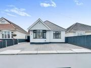 4 Bedroom Bungalow For Sale In Bournemouth, Dorset