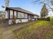 4 bedroom bungalow for sale in Ellis Road, Worcester,...