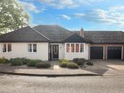4 Bedroom Bungalow For Sale In Norwich, Norfolk