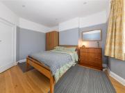 4 bedroom bungalow for sale in Ryecroft Way, Luton,...