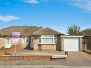4 Bedroom Bungalow Kidlington Oxfordshire 94230964