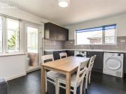 4 bedroom bungalow to rent