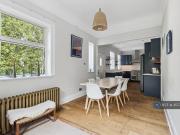 4 bedroom bungalow to rent