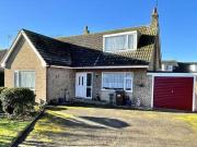 4 Bedroom Chalet For Sale In Moulton