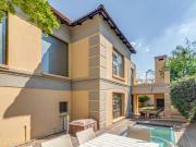 4 Bedroom Cluster To Let in North Riding