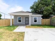 4 bedroom, Corpus Christi TX 78405 94335198
