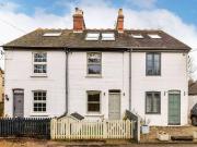 4 bedroom cottage for sale