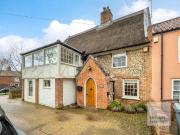 4 bedroom cottage for sale