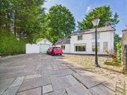 4 bedroom cottage for sale