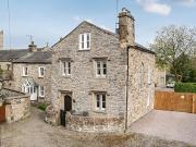 4 bedroom cottage for sale