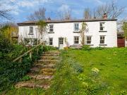 4 bedroom cottage for sale