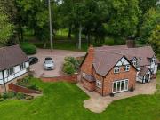 4 bedroom cottage for sale