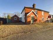 4 bedroom cottage for sale