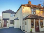 4 Bedroom Cottage For Sale In Shortwood, Bristol