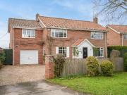 4 bedroom country house for sale