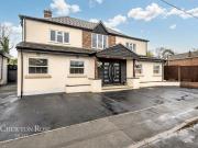 4 bedroom country house for sale