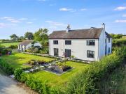 4 bedroom country house for sale