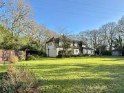 4 bedroom country house for sale