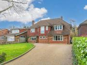 4 bedroom country house for sale