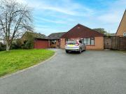 4 bedroom detached bungalow for sale