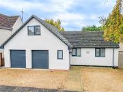 4 bedroom detached bungalow for sale