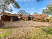 4 bedroom detached bungalow for sale