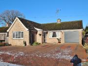 4 bedroom detached bungalow for sale