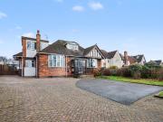 4 bedroom detached bungalow for sale