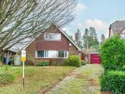 4 bedroom detached bungalow for sale