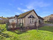 4 bedroom detached bungalow for sale