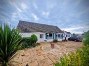 4 bedroom detached bungalow for sale