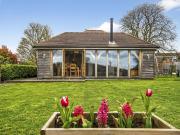 4 bedroom detached bungalow for sale